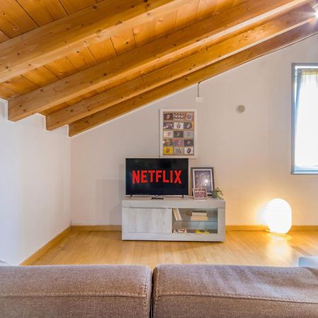 Апартаменти Stazione 200M - Wifi - Aria Condizionata - Smart Tv Парма Екстер'єр фото